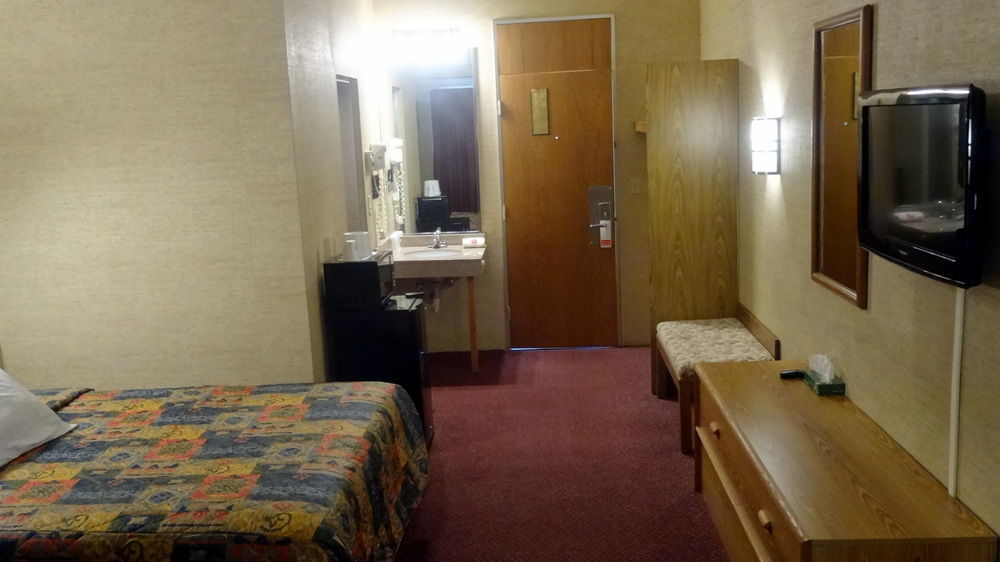 Red Carpet Inn Syracuse Airport North Syracuse Dış mekan fotoğraf