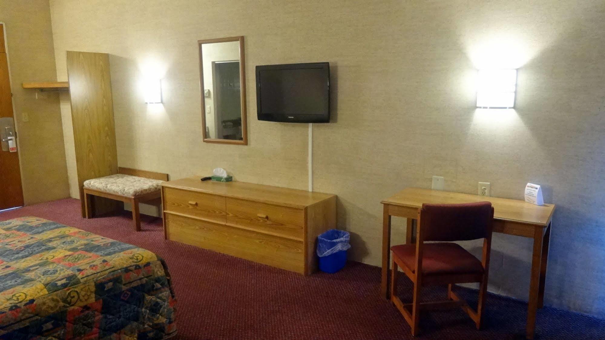 Red Carpet Inn Syracuse Airport North Syracuse Dış mekan fotoğraf