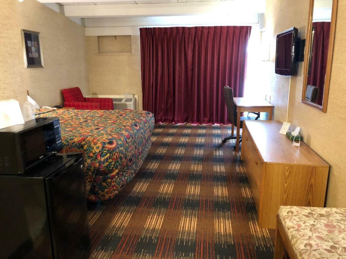 Red Carpet Inn Syracuse Airport North Syracuse Dış mekan fotoğraf