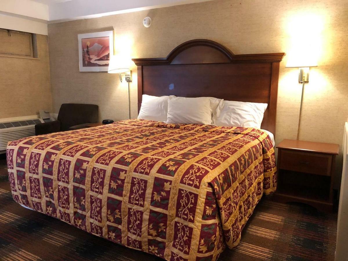 Red Carpet Inn Syracuse Airport North Syracuse Dış mekan fotoğraf