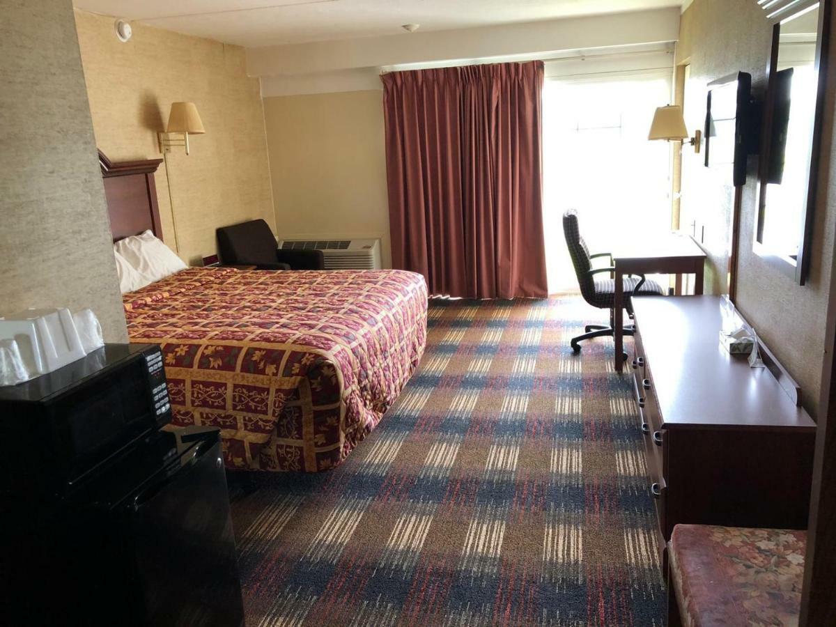Red Carpet Inn Syracuse Airport North Syracuse Dış mekan fotoğraf